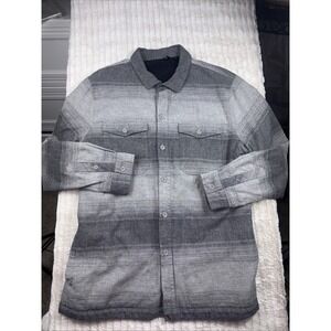 Travis Mathew Shacket Shirt Mens‎ Large Gray Sherpa Lined Pockets Outdoor Casual
